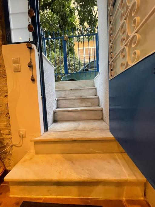 Stone Inn Near Acropolis & Metro 石头记 Felsenhohle Atenas Exterior foto
